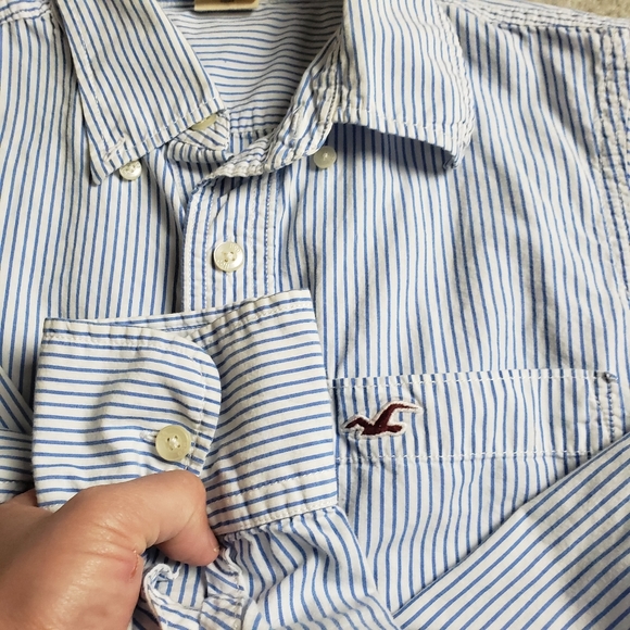 Hollister Casual Button Down Striped Shirt Medium - Picture 4 of 6